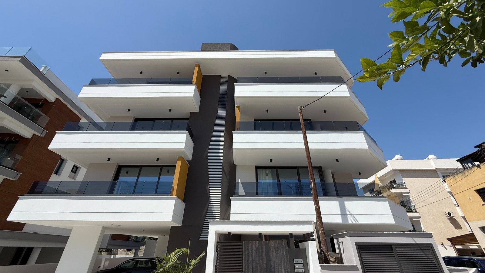 bedroom apartment for sale in limassol .jpg