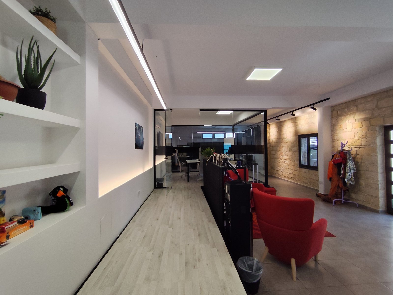 commercial property for rent scaled .jpg