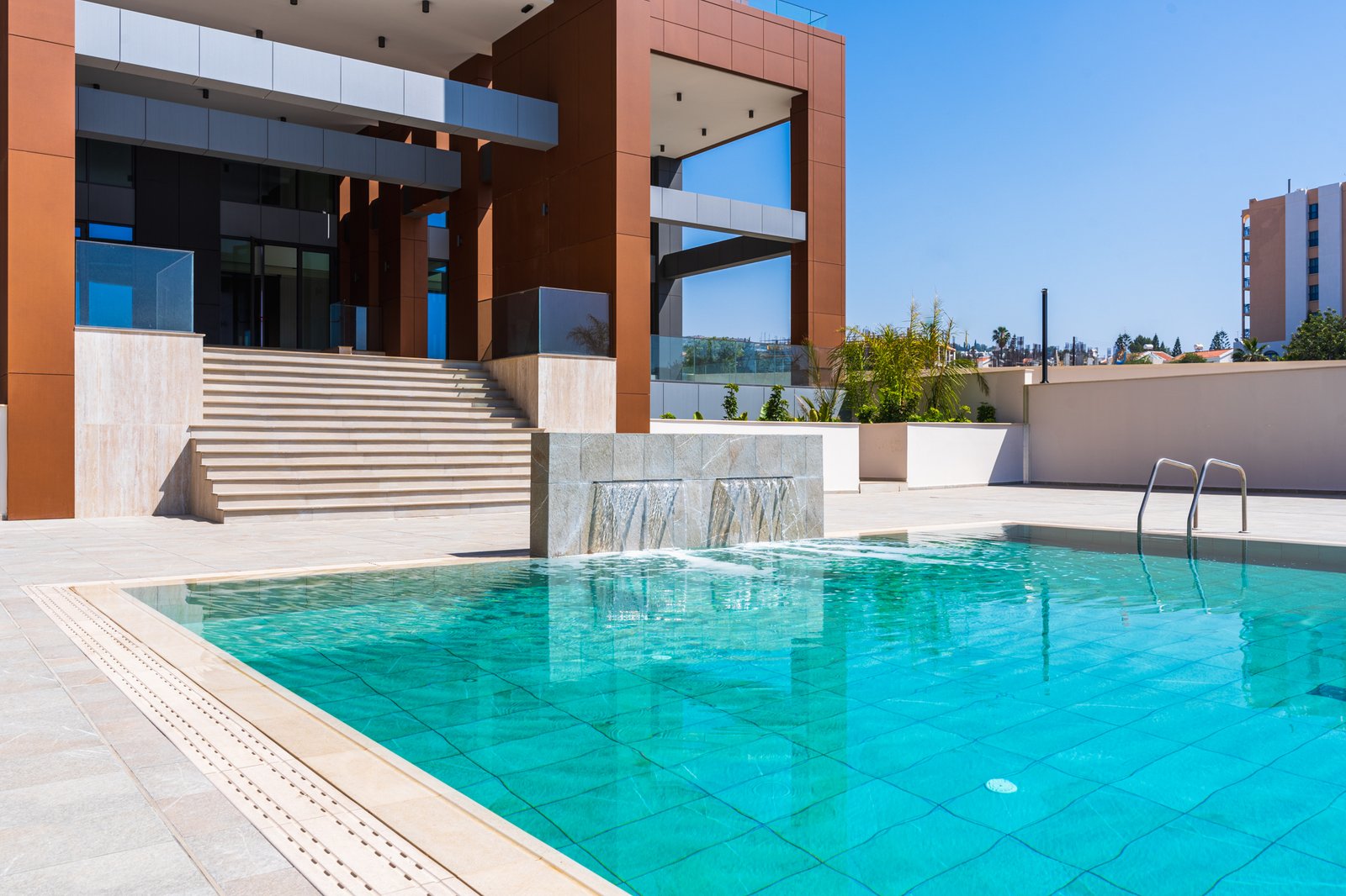 luxury apartmnets for sale in limassol .jpg